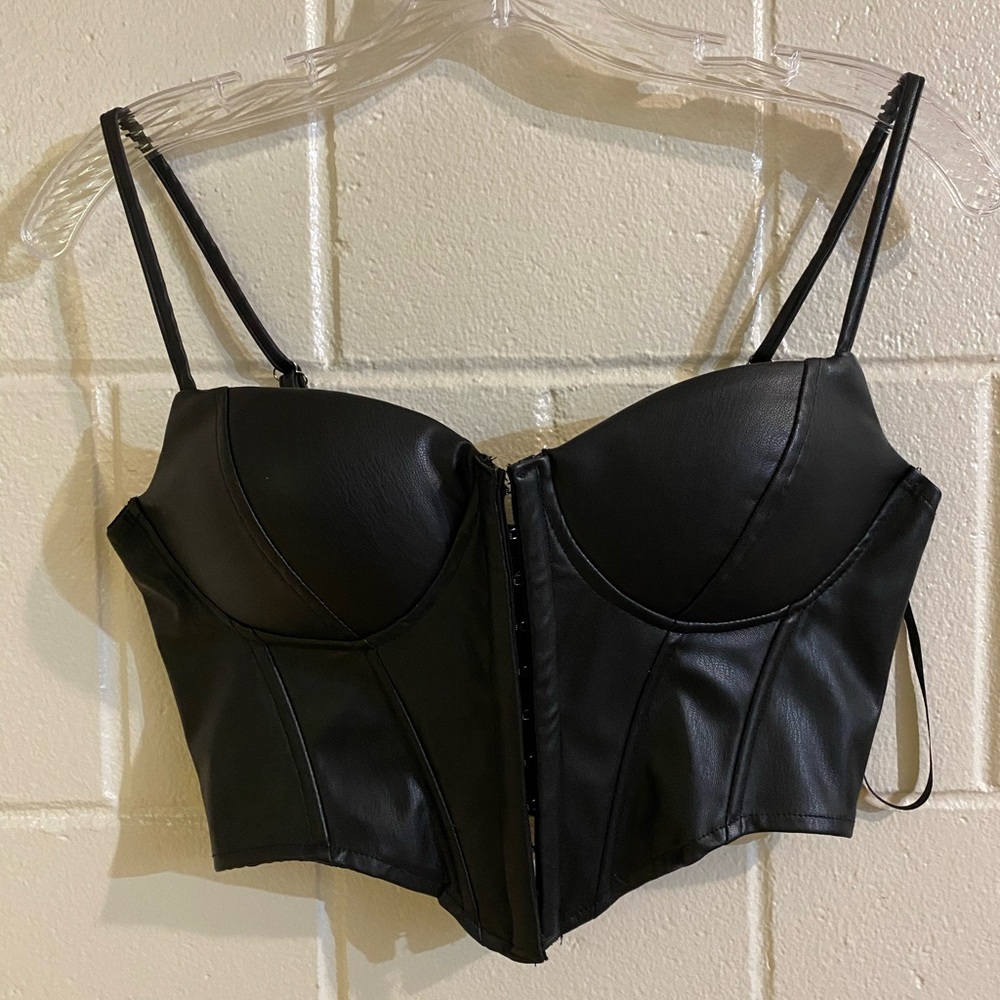 Windsor faux leather goth punk clubwear corset tank